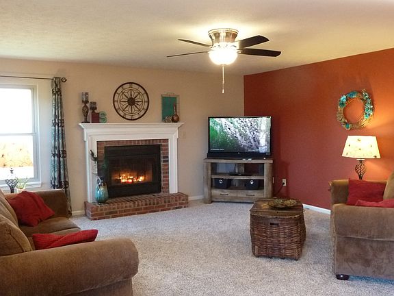 3rd image of 7341 Cinnamon Dr