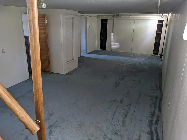 318 S 9th Ave — Photo 15