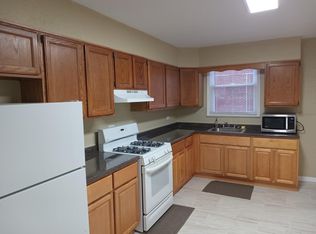 4568 G St, Philadelphia, PA 19120