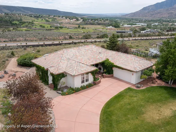 224 Roan Creek Dr, Parachute, CO 81635