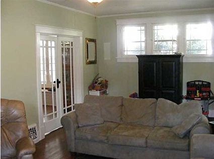 4th image of 2159 Bayard Park Dr