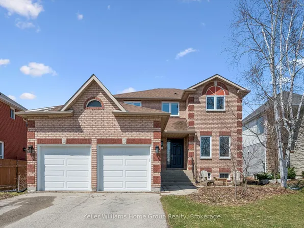 304 Daniel Cres, Centre Wellington, ON N0B 1S0