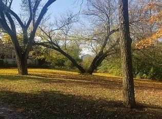 1557 Hogue Rd, Hamilton, OH 45013