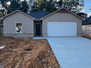 1621 Everwood Ct, Longview, TX 75605