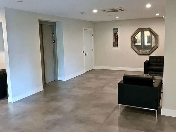 2nd image of 587 Connecticut Ave #3H