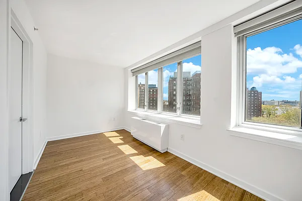 Rented by Douglas Elliman | media 15