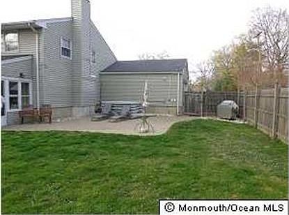5th image of 135 Laurelwood Rd