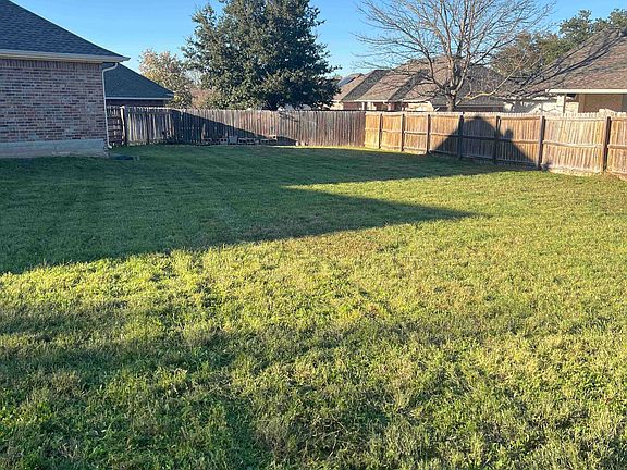 5th image of 3213 Greta Ct