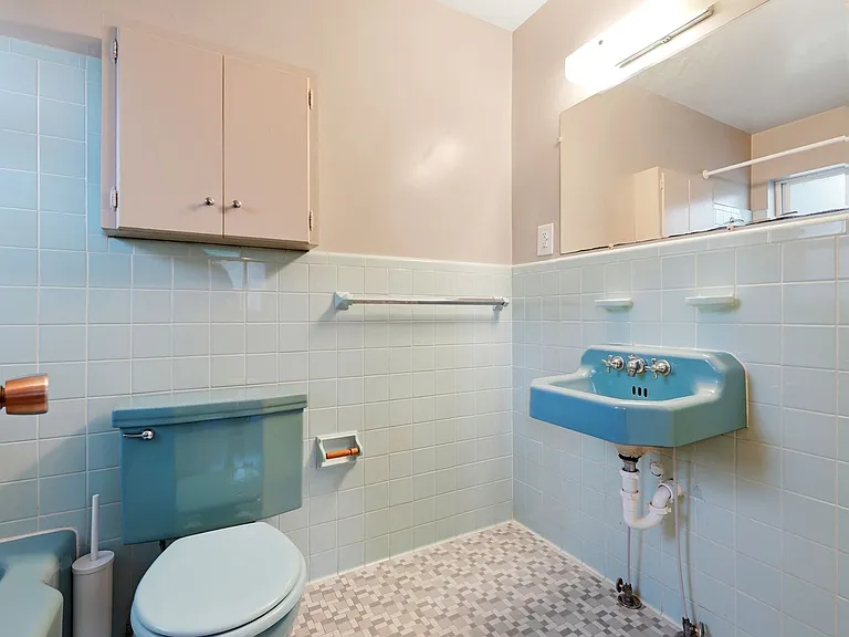 1038 NE 21st Ave — Photo 20