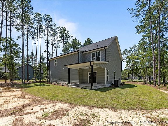 3rd image of 15881 Wildlife Ln