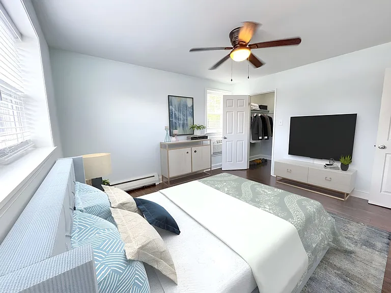 105 Runnymede Ave — Photo 14