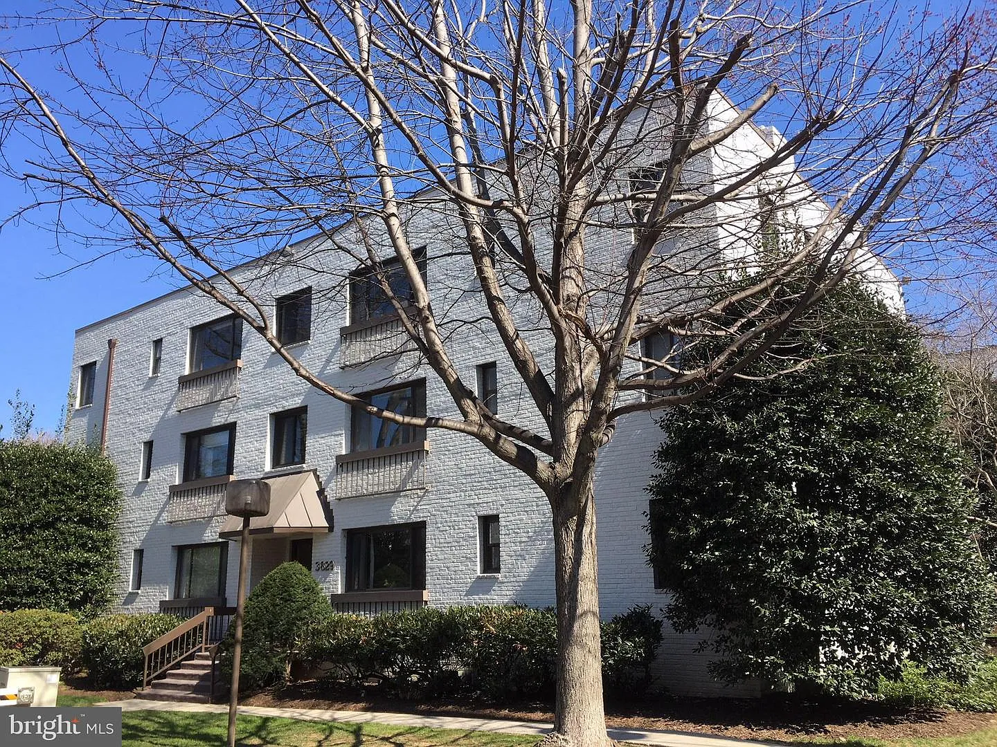 3829 Davis Pl NW APT 4 photo 1