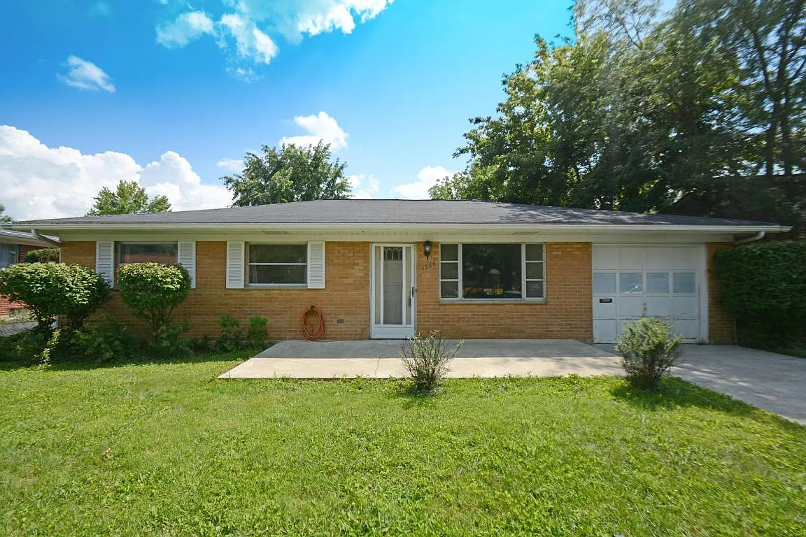 1224 Norman Dr photo 1