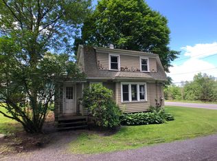 484 Woodlawn Ave, Mountain Top, PA 18707