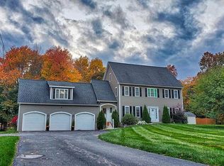 54 Crescent St, Shrewsbury, MA 01545