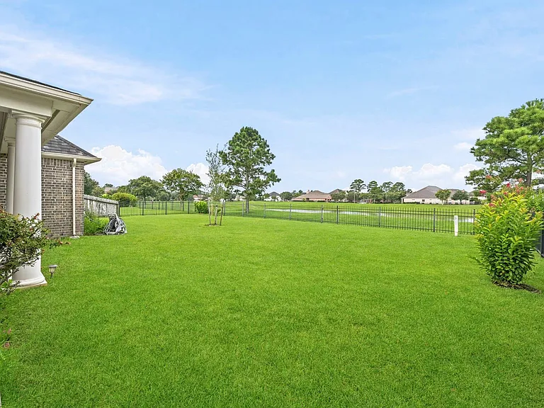 14403 Lakepointe Bend Ln — Photo 5
