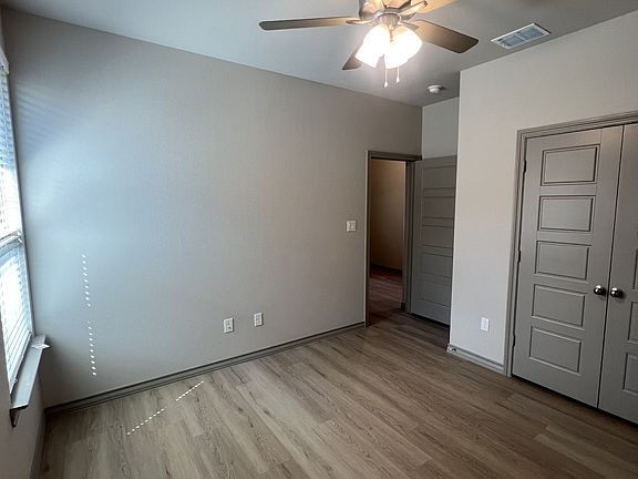 4th image of 605 E 13th St