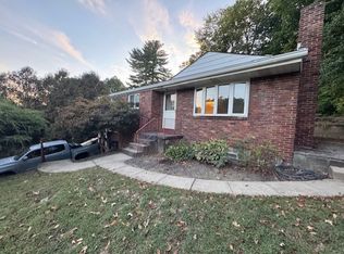 1060 Cedar Blvd, Pittsburgh, PA 15228