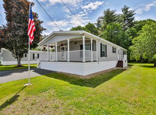 118 Dart Dr, Salem, NH 03079