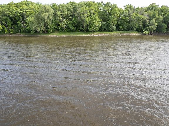 4th image of 15360 Dayton River Rd