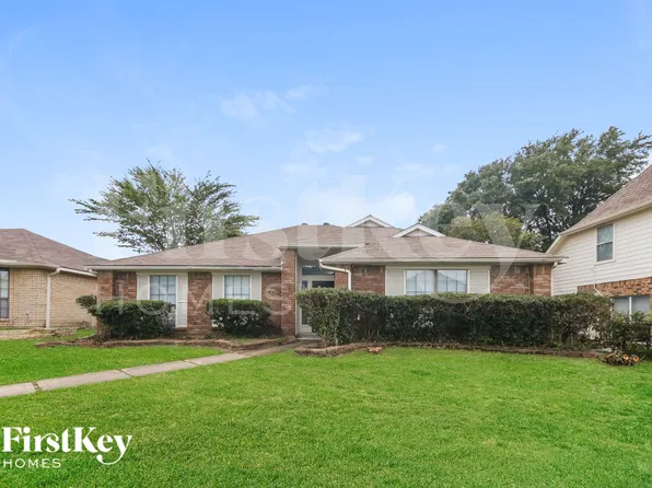 4118 Crystal Ln, Garland, TX 75043
