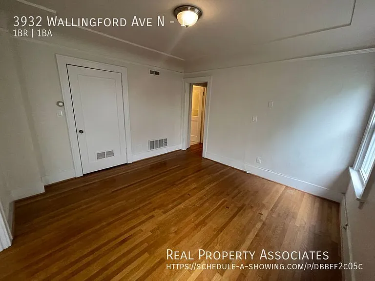 3932 Wallingford Ave N #1 — Photo 4