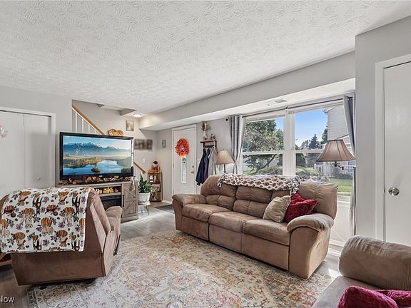 3rd image of 3122 Ivy Hill Cir Unit A