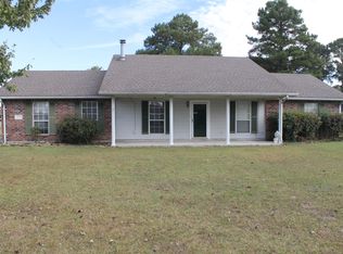 1676 Belfield Rd, Lake charles, LA 70611