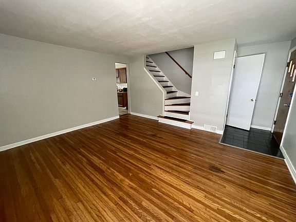 2nd image of 109 Callodine Ave