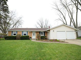 705 N Rohlwing Rd, Palatine, IL 60074