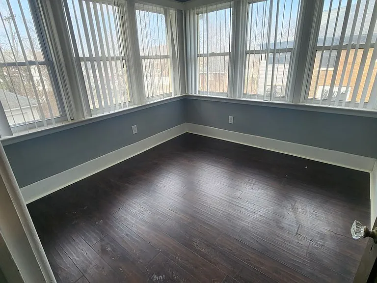 1710 Virginia Park St — Photo 9