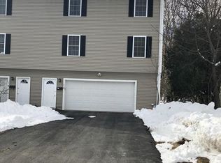 12 Knight St, Worcester, MA 01605