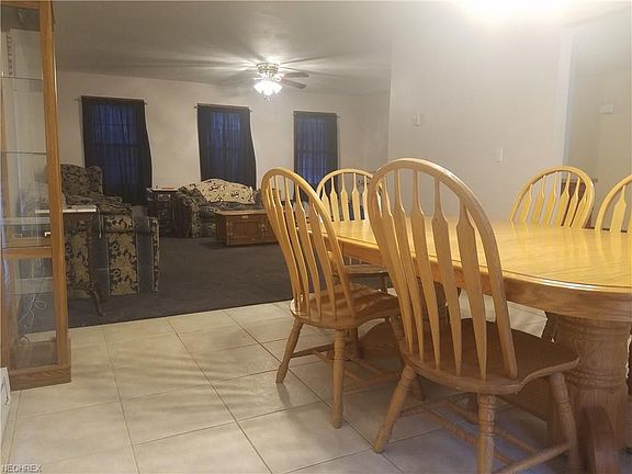 5th image of 81 Chaffee Dr