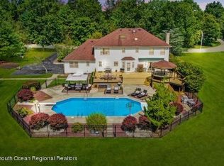 155 Topaz Dr, Freehold, NJ 07728