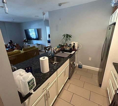4th image of 4 Mayflower Ave #205C