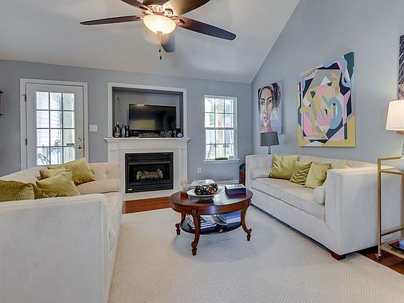 5th image of 4554 Crown Mill Ct