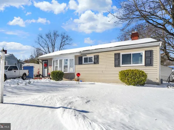 920 Blakistone Rd, Glen Burnie, MD 21060