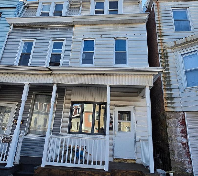 1st image of 1222 Centre St