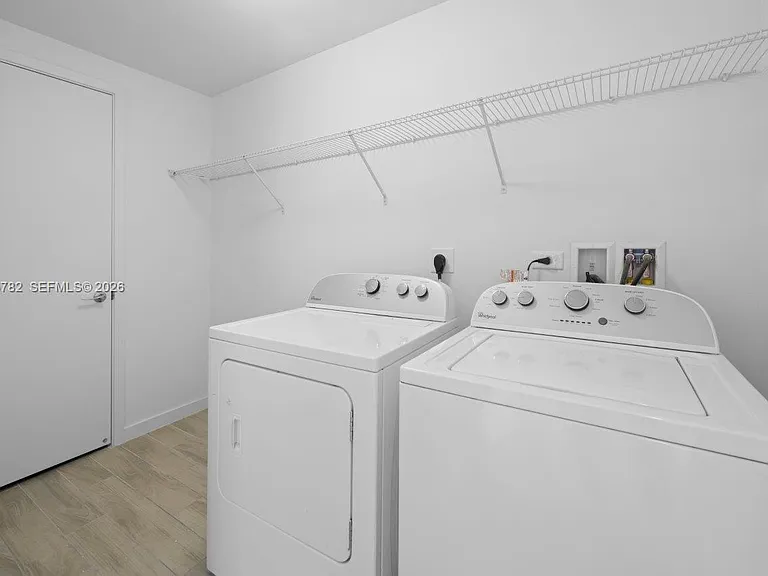 999 SW 1st Ave #2911 — Photo 6