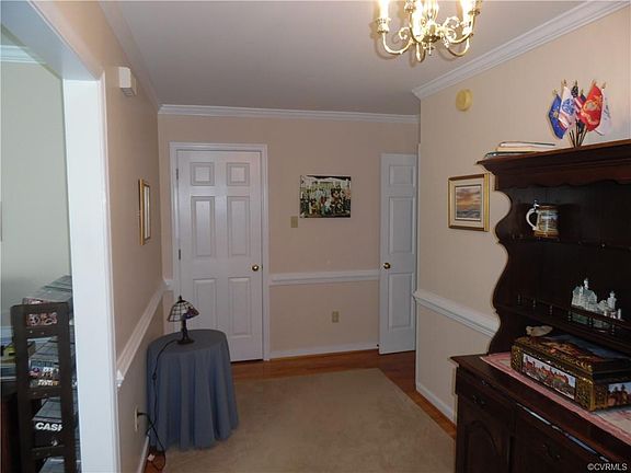 4th image of 2512 Trefoil Way