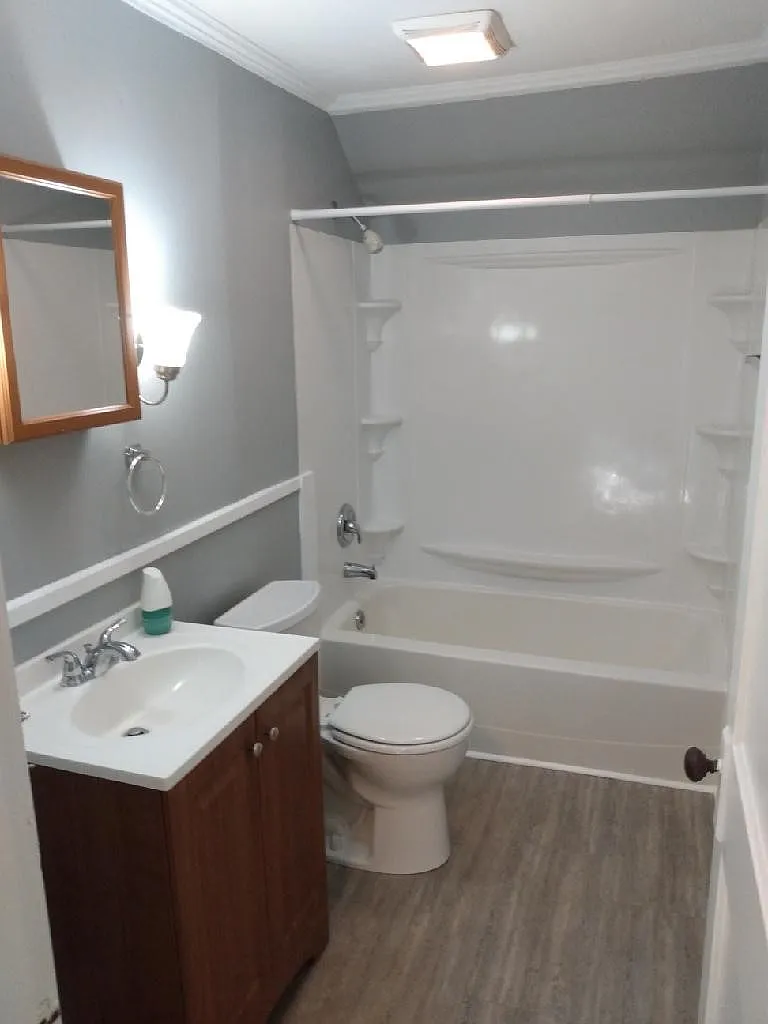 169 Silver Street - 7 — Photo 2