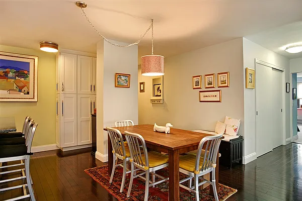 Sold by Corcoran | media 21