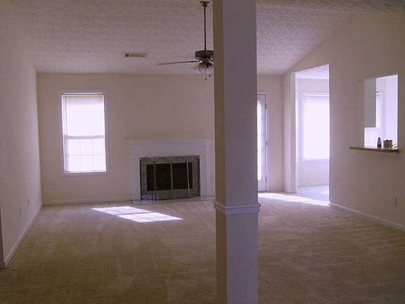 Great Room to Kitchen