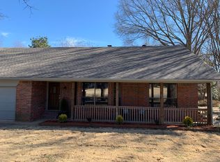 13 Kensington Dr, Conway, AR 72034