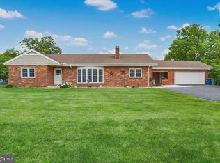 2801 Lisburn Rd, Camp Hill, PA 17011