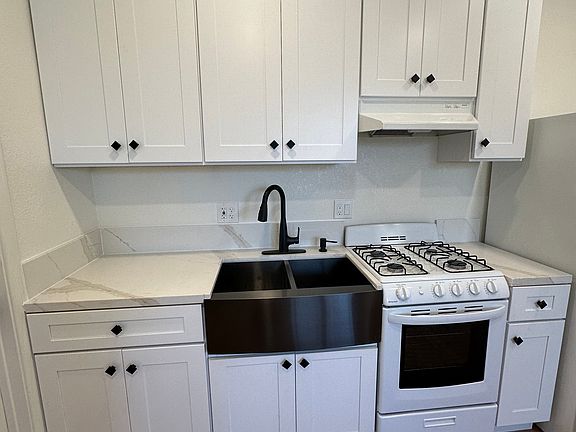 4th image of 6909 Rio Grande Dr