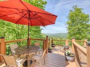 238 Ridge View Ln, Hayesville, NC 28904