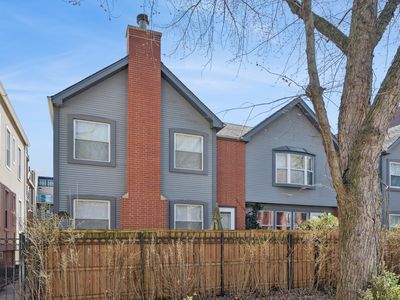 3239 N Kenmore Ave #5, Chicago, IL, 60657