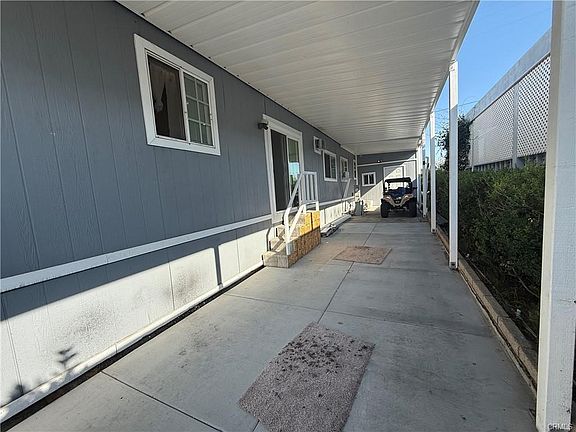 4th image of 227 Palos Verdes Dr