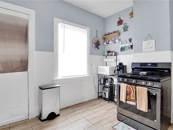 4th image of 705-709 Culver Rd